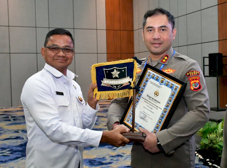 Polres Ende Raih Predikat Polres Berprestasi pada Apel Kasatwil Polda NTT