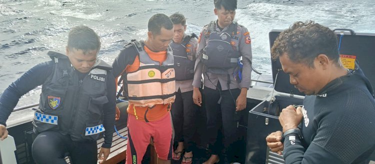 Polda NTT Lanjutkan Pencarian Hari Kedua Korban Tenggelamnya KM Putri Sakinah di Selat Padar