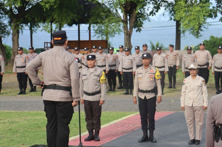 Ambil Apel Jam Pimpinan, Kapolres Ende: Jangan Hanya Kerjakan yang Disukai Tapi Sukailah Apa yang Dikerjakan