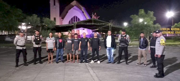 Pasca Operasi Ketupat, Tim Gabungan KRYD Polres Ende Sisir Gereja dan Titik Keramain dalam Patroli Malam