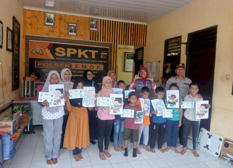 Polsek Ende Gelar Program Peduli Anak dan Literasi, Tanamkan Budaya Membaca Sejak Dini
