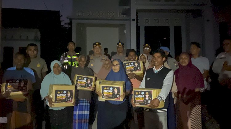 Respon Cepat Bencana Gempa, Polres Ende Distribusikan 100 Paket Bansos Kapolda NTT di Kecamatan Nangapanda