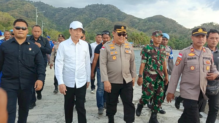 112 Personel Polres Ende Polda NTT Diterjunkan Amankan Kunjungan Kerja Presiden RI ke-7 ke Palue Kabupaten Sikka