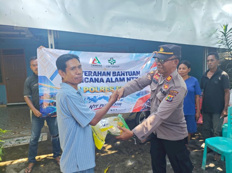 Lurah Rewarangga Selatan Apresiasi Batuan Sembako dari Polres Ende Polda NTT untuk Warga Terdampak Gempa Flores