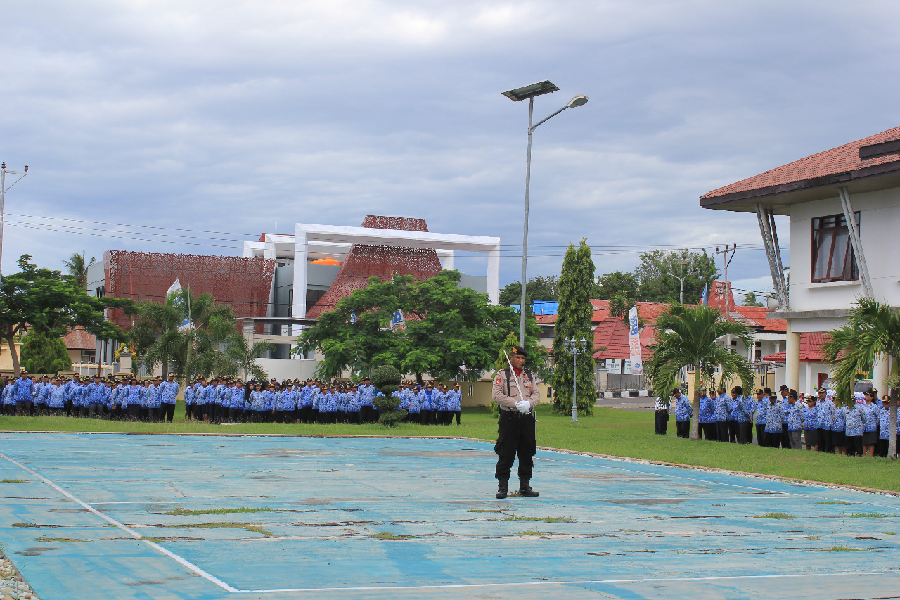 Kbo Sabhara, Bertindak Sebagai Komandan Upacara di Hari Kesadaran Nasional