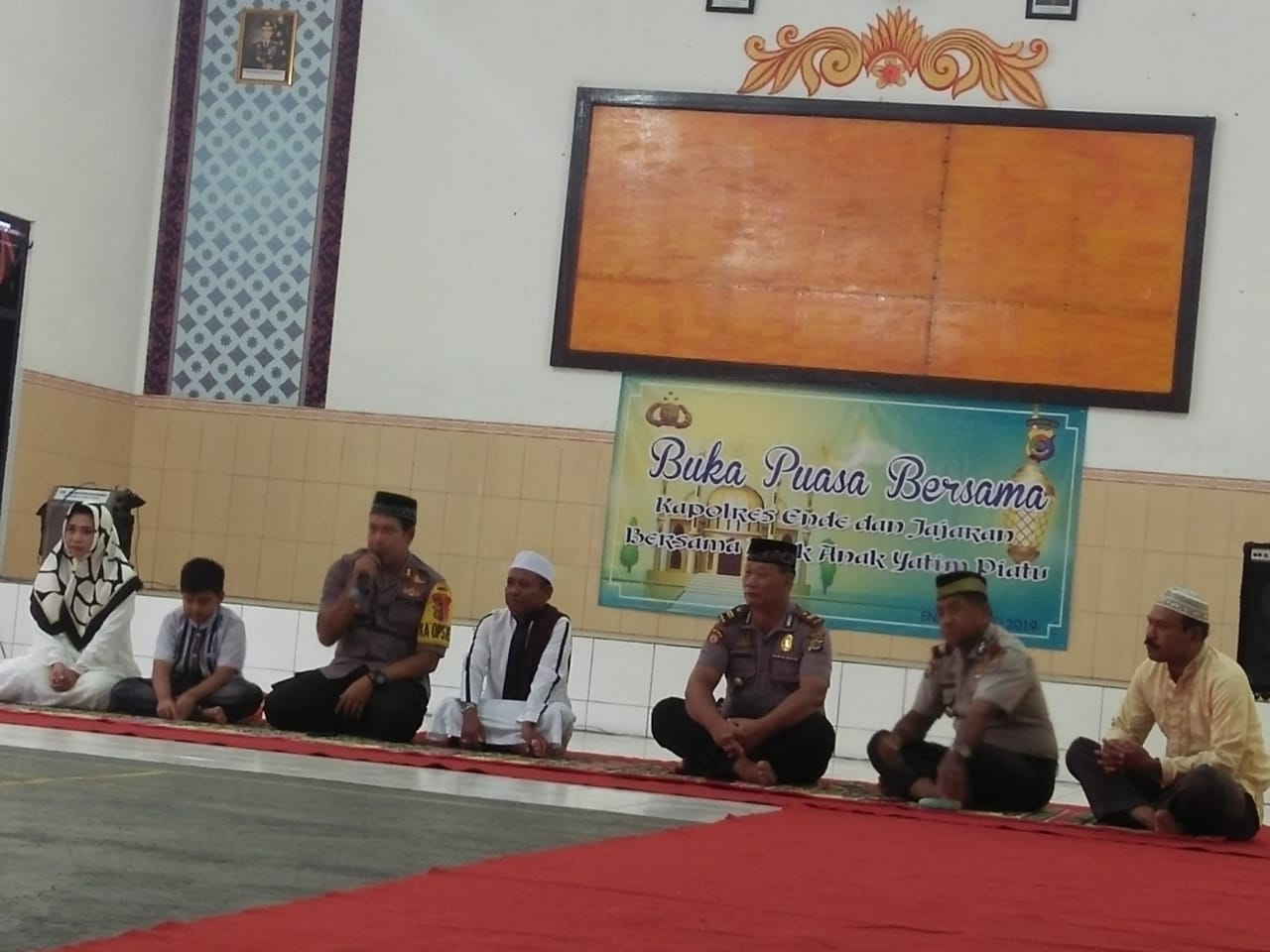 Kapolres Ende Gelar Buka Puasa Bersama Anak Anak Pesantren Walisanga Ende