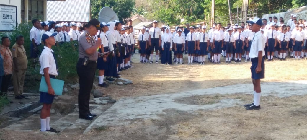 Police Goes To School, Kapolsek Lio Timur Imbau Para Pelajar