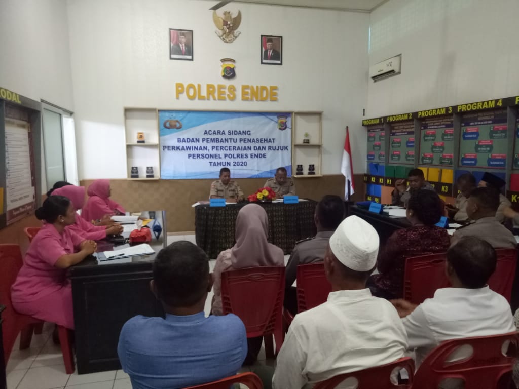 Waka Polres Ende Pimpin Sidang BP4R